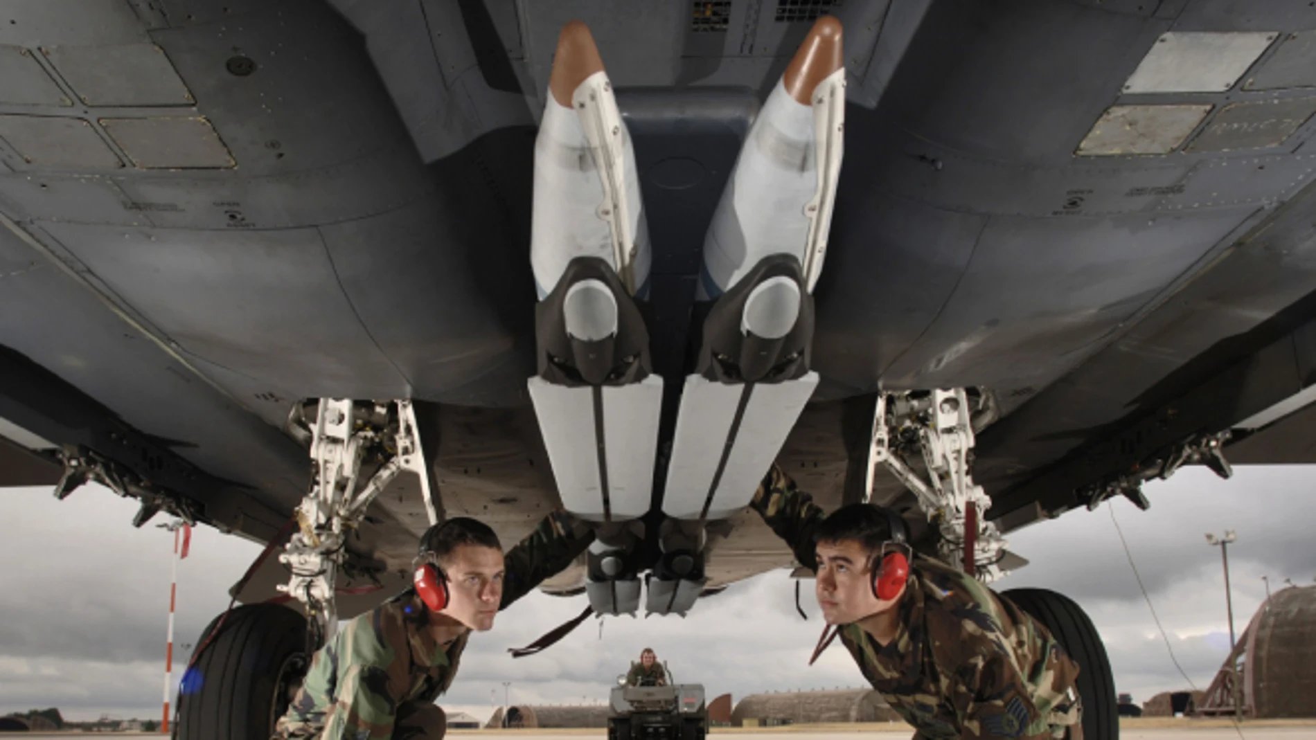 GBU-39, la bomba planeadora que EE. UU. ha perdido en Beirut y quiere recuperar antes de que caiga en manos de China o Rusia.