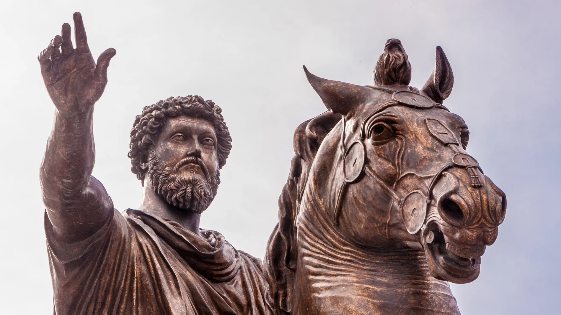 Marco Aurelio: "Si algo externo te angustia, el dolor no se debe a la cosa en sí, sino a tu apreciación de ella"