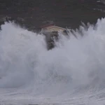 Oleaje en la costa de Suances