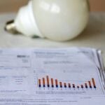 Econom&iacute;a.-Gobierno prev&eacute; que la factura de la luz baje en 2026 entre un 4% y un 10% por el menor coste de la energ&iacute;a