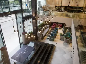 Detalle del lobby del hotel Detalle del lobby del hotel