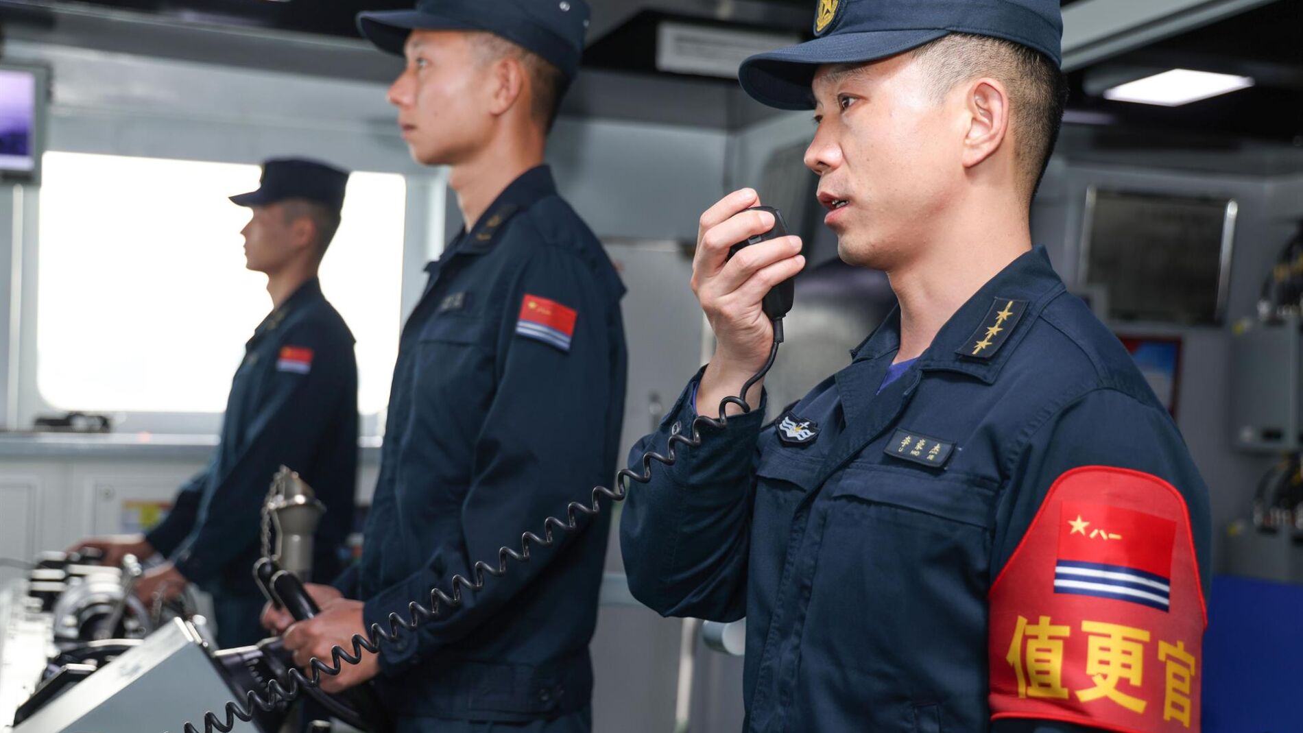 China.- China confirma el despliegue de una flota de combate en maniobras de entrenamiento en el mar de Filipinas