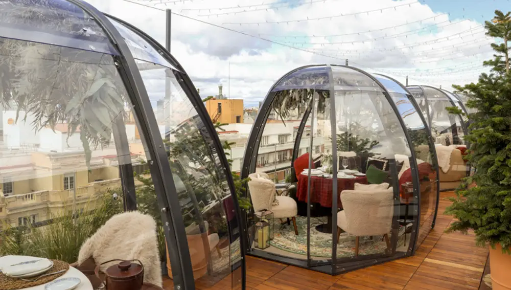 Los iglús de Picos Pardos Winter Lounge