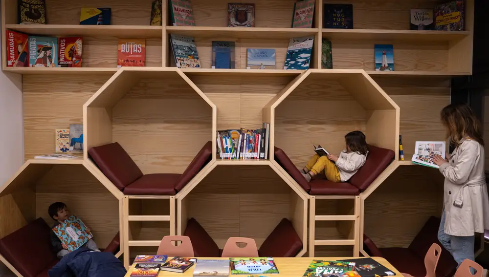 Biblioteca de Culturas Contemporáneas