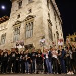 Las asociaciones de v&iacute;ctimas de la dana exigen a P&eacute;rez Llorca que reclame el acta a Maz&oacute;n como condici&oacute;n para reunirse