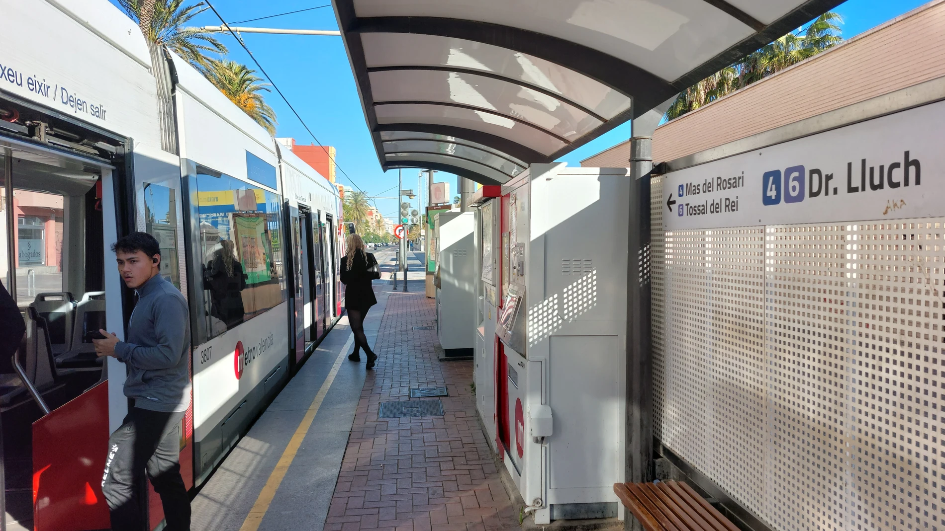 Las líneas 4, 6 y 8 del tranvía de Metrovalencia recuperan este sábado la circulación completa