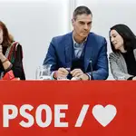Cargos del PSOE urgen a resolver el caso Salazar por el desgaste que genera incluso entre "sanchistas"