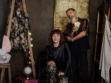 María y Txarlie, integrantes de la banda musical bilbaína Mäbu María y Txarlie, integrantes de la banda musical bilbaína Mäbu