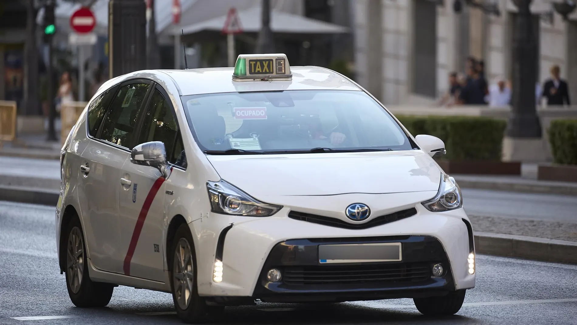 MADRID.-Las tarifas de taxi en la ciudad de Madrid suben un 2,38% a partir del 1 de enero de 2026