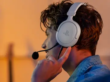 Estos cascos Trust con licencia PS5 se están volviendo populares y sorprenden al costar menos de 35 euros GXTrust 498 Forta