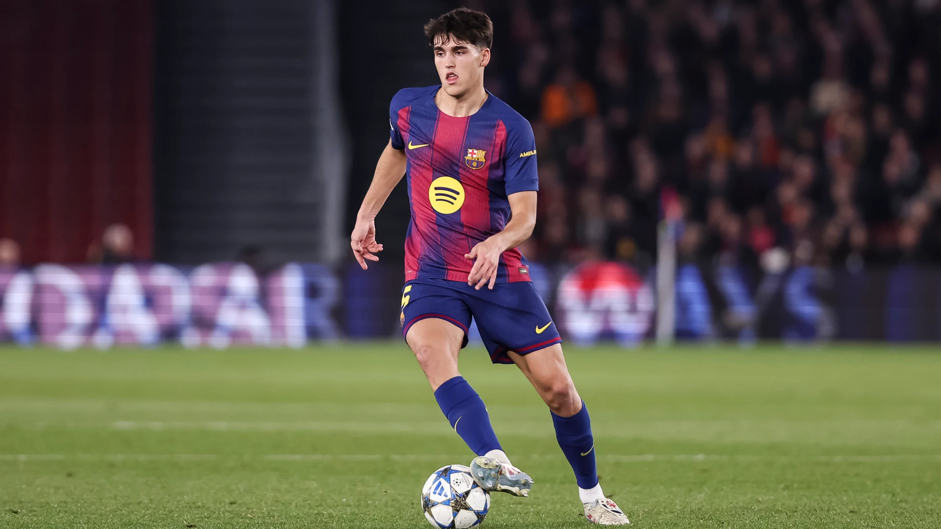 Pau Cubarsi of FC Barcelona in action during the UEFA Champions League 2025/26 League Phase MD6, football match played between FC Barcelona and Eintracht Francfort?? at Spotify Camp Nou stadium on December 09, 2025 in Barcelona, Spain. AFP7 09/12/2025 ONLY FOR USE IN SPAIN