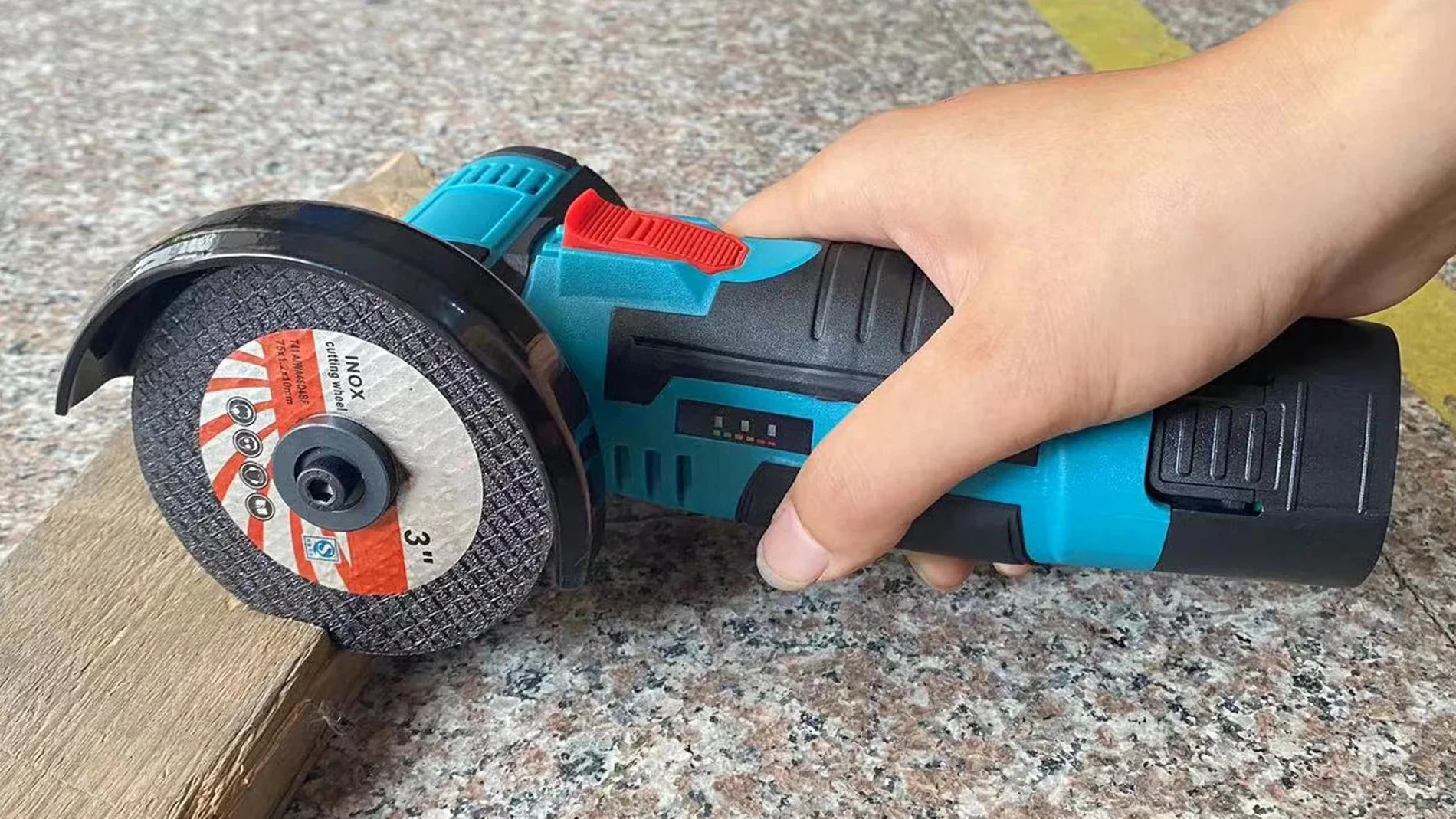 mini amoladora con 2 baterías