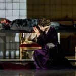 Marina Rebeka dando vida a Lucrecia Borgia en el Teatro de la Maestranza