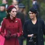 Kate Middleton y Meghan Markle en el servicio de Navidad de Sandringham.