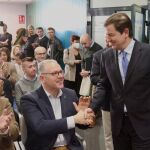 El l&iacute;der de los populares en la comunidad saluda a Jes&uacute;s Mar&iacute;a Prada y V&iacute;ctor L&oacute;pez de la Parte en el acto celebrado en Zamora