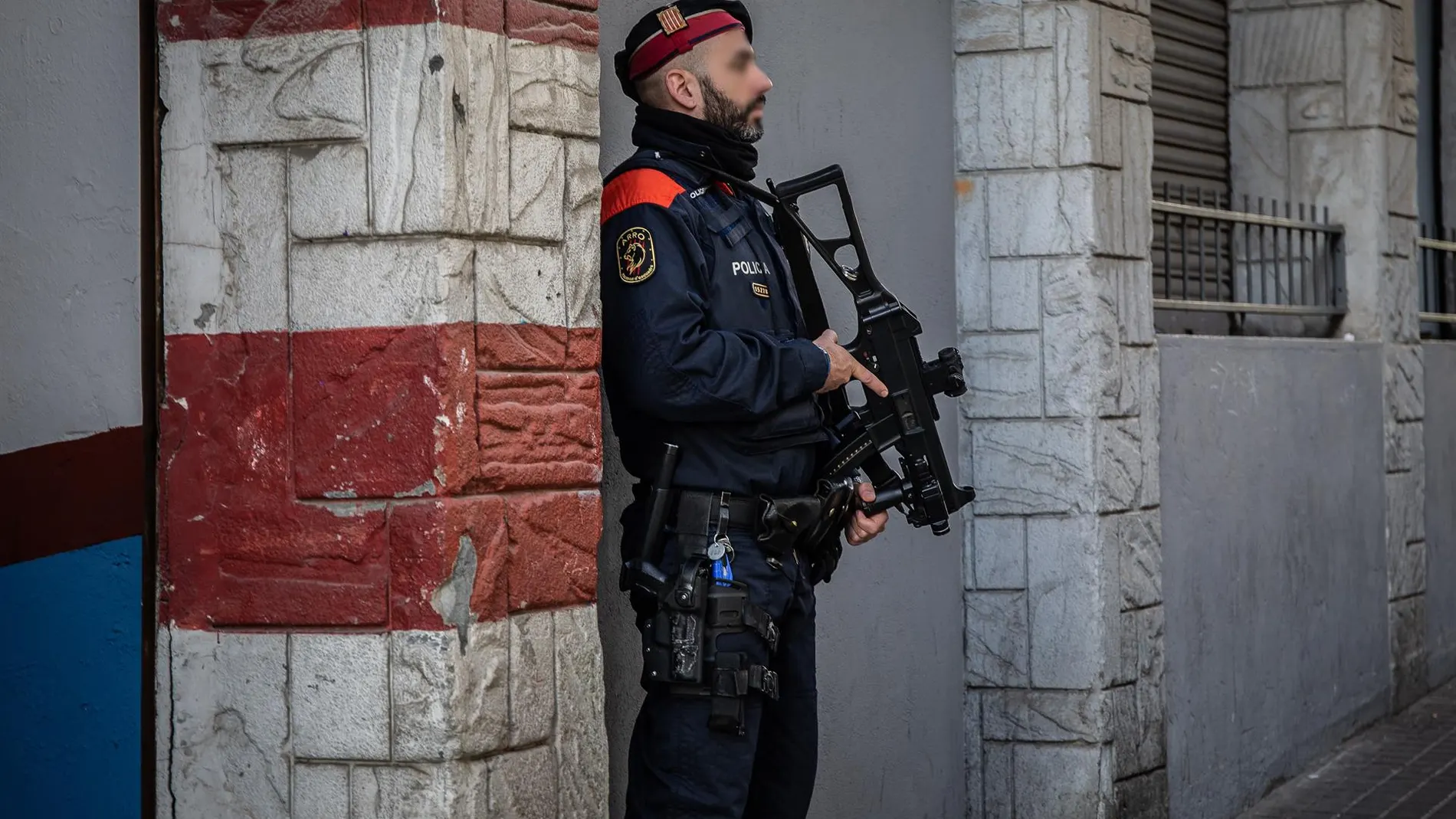Sucesos.- Los Mossos investigan un tiroteo en Castelldefels (Barcelona) con una persona herida