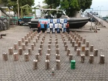 El narcotráfico sufre uno de sus mayores golpes con 18 toneladas de cocaína incautadas cerca de Canarias Droga