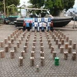 El narcotráfico sufre uno de sus mayores golpes con 18 toneladas de cocaína incautadas cerca de Canarias