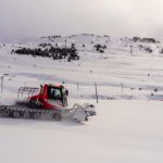 M&aacute;quina pisanieves en Baqueira Beret