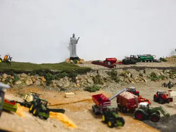 Villamartín de Campos (Palencia) acoge una exposición única de miniaturas Villamartín de Campos (Palencia) acoge una exposición única de miniaturas