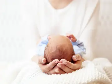 Imagen de un bebé recién nacido. Imagen de un bebé recién nacido.