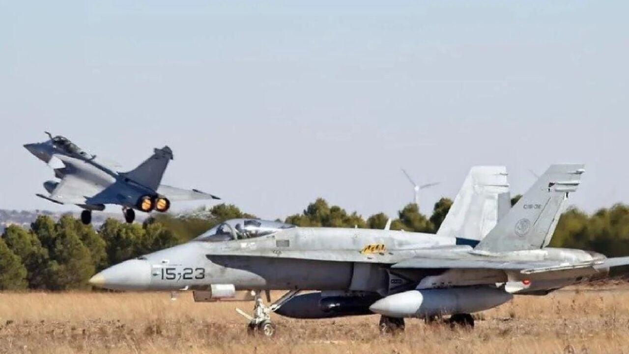 Maniobras militares de vuelo sobre Lorca (Región de Murcia) provocarán "estampidos sónicos"