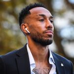 F&uacute;tbol.- El gobierno suspende a la selecci&oacute;n de Gab&oacute;n y sanciona a Aubameyang