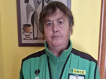 María José González Alberdi ha sido la vendedora de la ONCE que ha llevado la suerte y la ilusión a sus vecinos gracias a 10 cupones premiados con 400.000 cada uno María José González Alberdi ha sido la vendedora de la ONCE que ha llevado la suerte y la ilusión a sus vecinos gracias a 10 cupones premiados con 400.000 cada uno