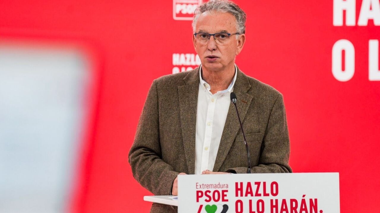 Una edil socialista señala por acoso laboral a José Luis Quintana, responsable de la gestora en el PSOE de Extremadura