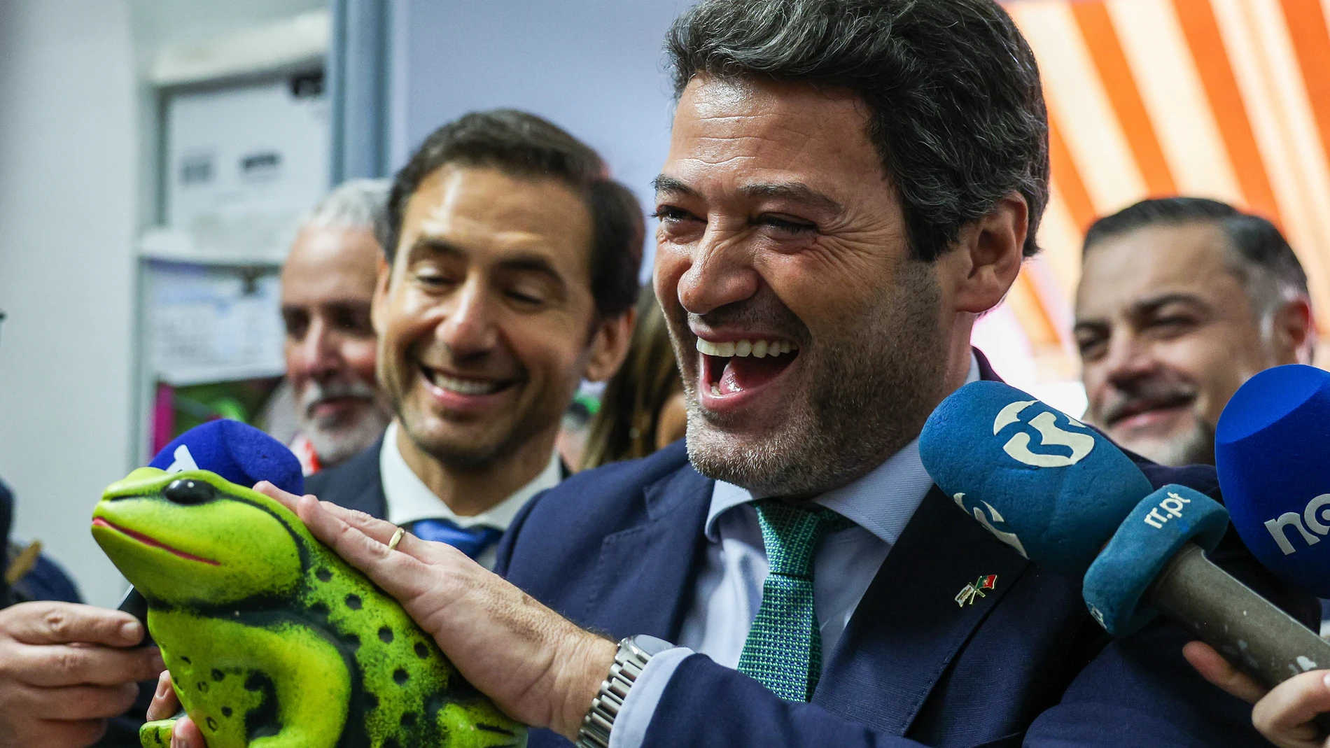 SILVES (Portugal), 04/01/2026.- Presidential candidate Andre Ventura campaigns during a rally in Silves, Portugal, 04 January 2026. Portugal holds the presidential elections on 18 January 2026. (Elecciones) EFE/EPA/TIAGO PETINGA