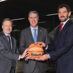 Badalona acoger&aacute; la Final Four de la Basketball Champions League 2026 en el Ol&iacute;mpic, en la foto el CEO de la BCL, Patrick Comninos, el alcalde de Badalona, Xavier Garcia Albiol, y el presidente de FIBA Europa, Jorge Garbajosa