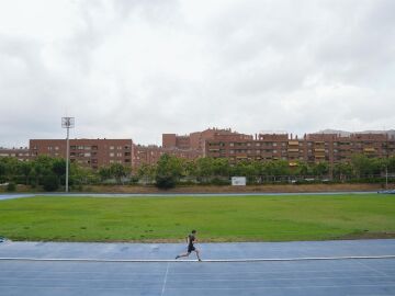 F&uacute;tbol.- El CE Europa solicita a la RFEF aplazar su estreno en Can Drag&oacute; para que arraigue el c&eacute;sped