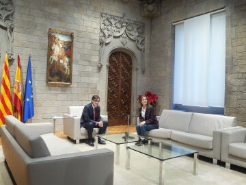 Illa se re&uacute;ne con J&eacute;ssica Albiach por el acuerdo de financiaci&oacute;n