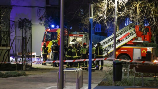 Al menos un muerto y nueve heridos tras una explosión de gas en una ...