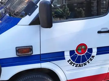 Vehículo de la Ertzaintza Vehículo de la Ertzaintza EUROPA PRESS 17/01/2026