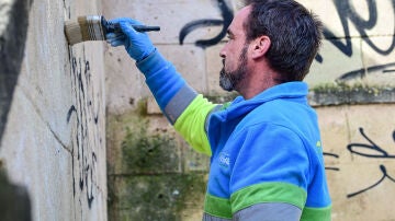 Casi 10.000 grafitis eliminados en Palma en solo un a&ntilde;o: la limpieza m&aacute;s grande hasta ahor