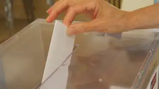 27 partidos y coaliciones, que competirán por los 82 procuradores de las Cortes de Castilla y León 27 partidos y coaliciones, que competirán por los 82 procuradores de las Cortes de Castilla y León