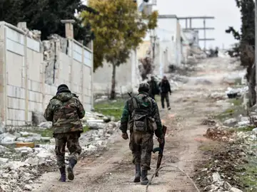 Siria.- Siria concede cuatro días a las FDS para cerrar un plan de "integración" de la provincia de Al Hasaka Siria.- Siria concede cuatro días a las FDS para cerrar un plan de "integración" de la provincia de Al Hasaka