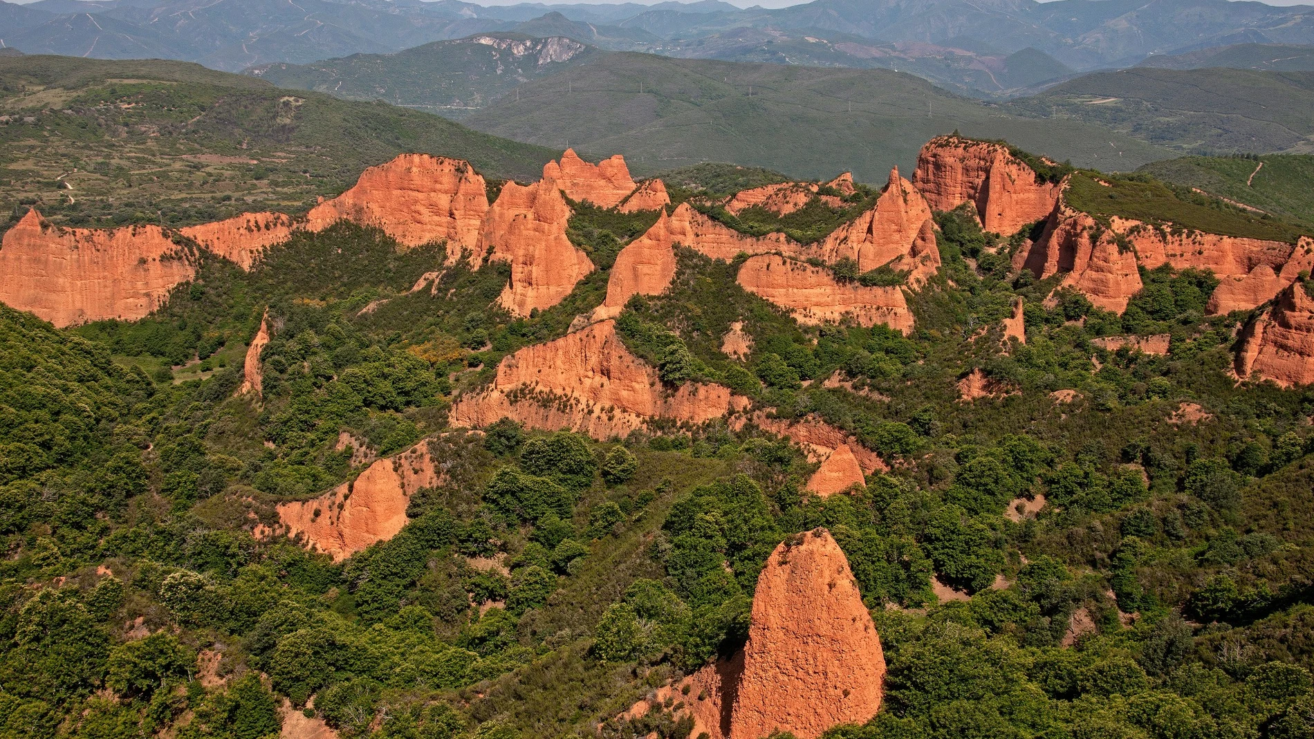El CSIC reúne cuatro décadas de investigación sobre la red de agua de Las Médulas