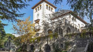 Fachada de la escuela