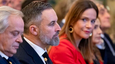 Abascal apunta a Ábalos, Koldo y un gobierno "mentiroso" por las tragedias  ferroviarias: "La corrupción mata"