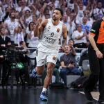 Lyles anot&oacute; 20 puntos ante el M&oacute;naco