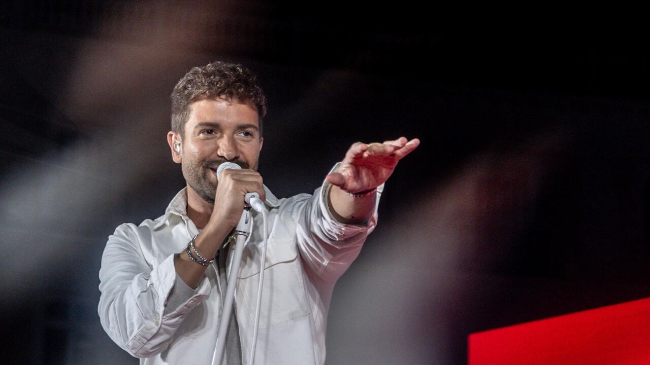 Así es Juan Sesma, el novio modelo y fotógrafo de Pablo Alborán