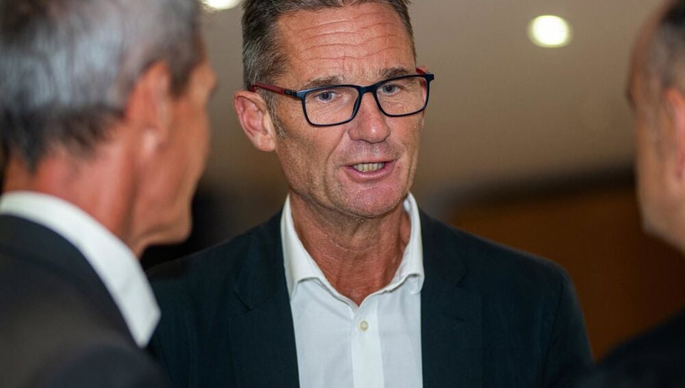 Iñaki Urdangarín bromea con la posibilidad de "destronar" al Rey Juan Carlos: "Tendría su gracia"