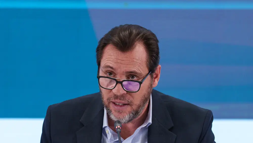 Rueda de prensa del ministro Óscar Puente sobre el accidente ferroviario de Adamuz (Córdoba)