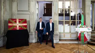 El lehandakari, Imanol Pradales, y el líder del PNV, Aitor Esteban. El lehandakari, Imanol Pradales, y el líder del PNV, Aitor Esteban.