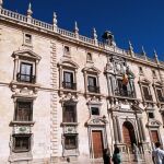 Fachada del TSJA, en Granada
