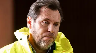 Puente publica un informe 12 horas después y tras el choque con la guardia civil por la retirada de pruebas