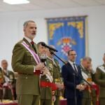 Felipe VI agradece a los "soldados vocacionales" su compromiso y entrega a Espa&ntilde;a y a la bandera "que nos une a todos"