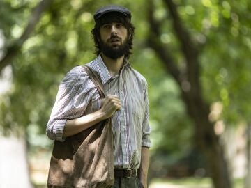 El escritor David Ucl&eacute;s 